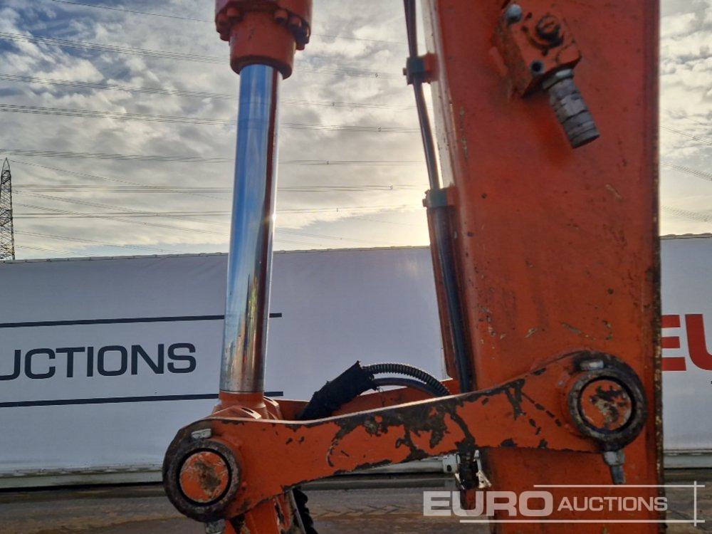 Excavadora de cadenas 2020 Hitachi ZX130LCN-6: foto 26 Excavadora de cadenas 2020 Hitachi ZX130LCN-6: foto 26