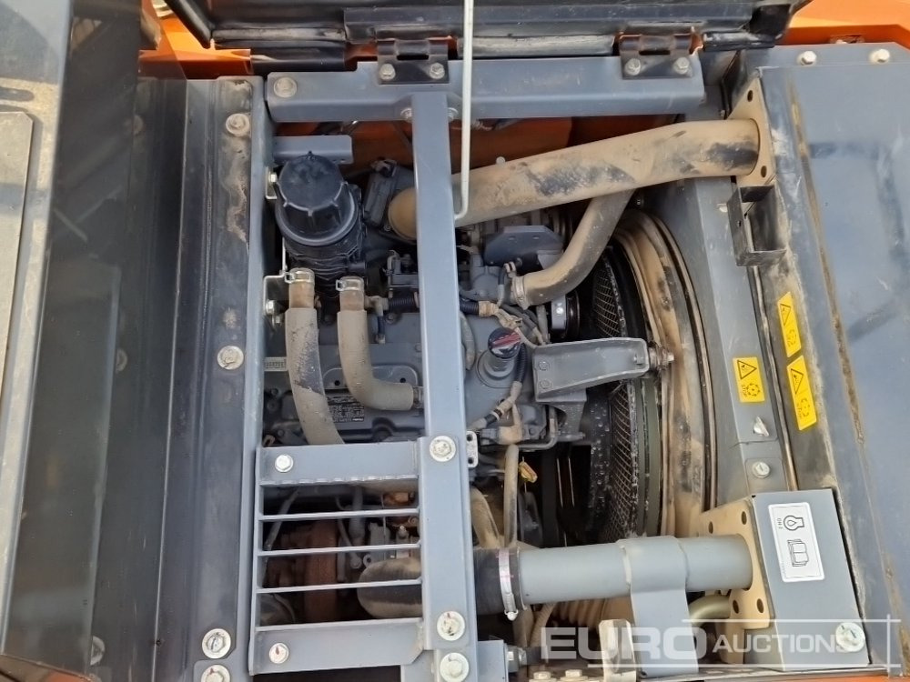 Excavadora de cadenas 2020 Hitachi ZX130LCN-6: foto 38 Excavadora de cadenas 2020 Hitachi ZX130LCN-6: foto 38