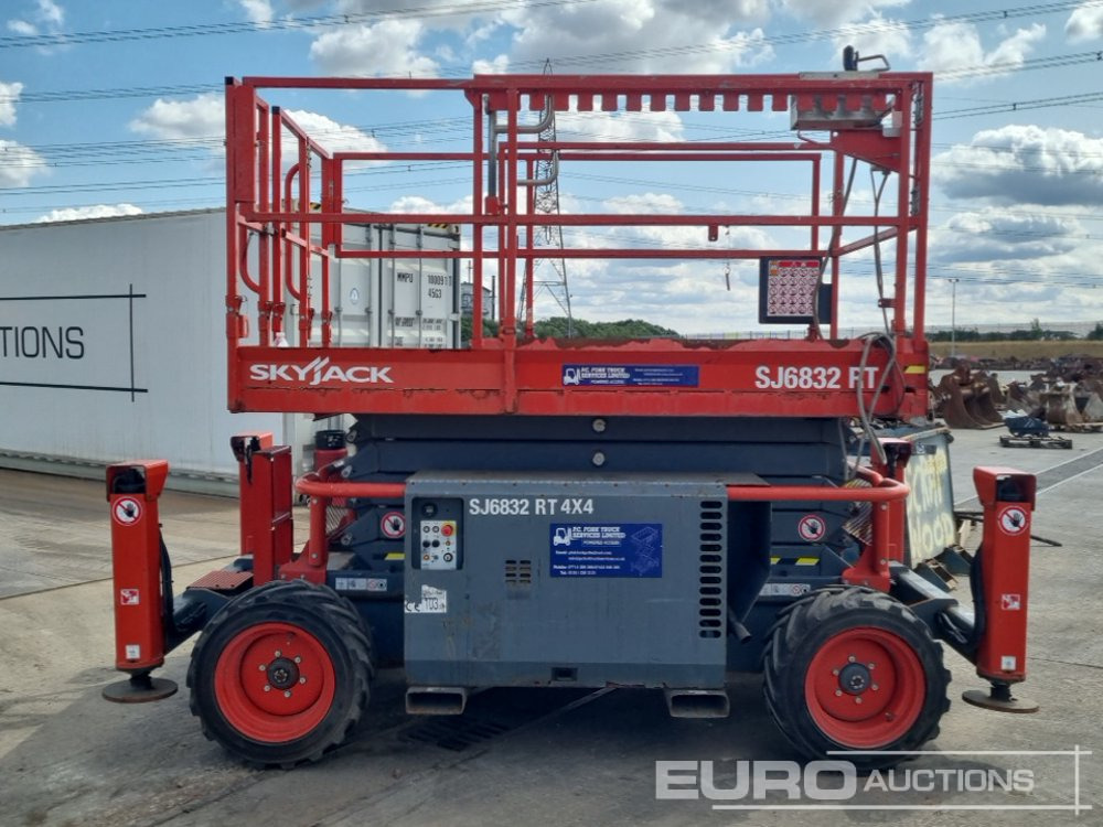 2020 SkyJack SJ6832RT - Plataforma elevadora: foto 2 2020 SkyJack SJ6832RT - Plataforma elevadora: foto 2