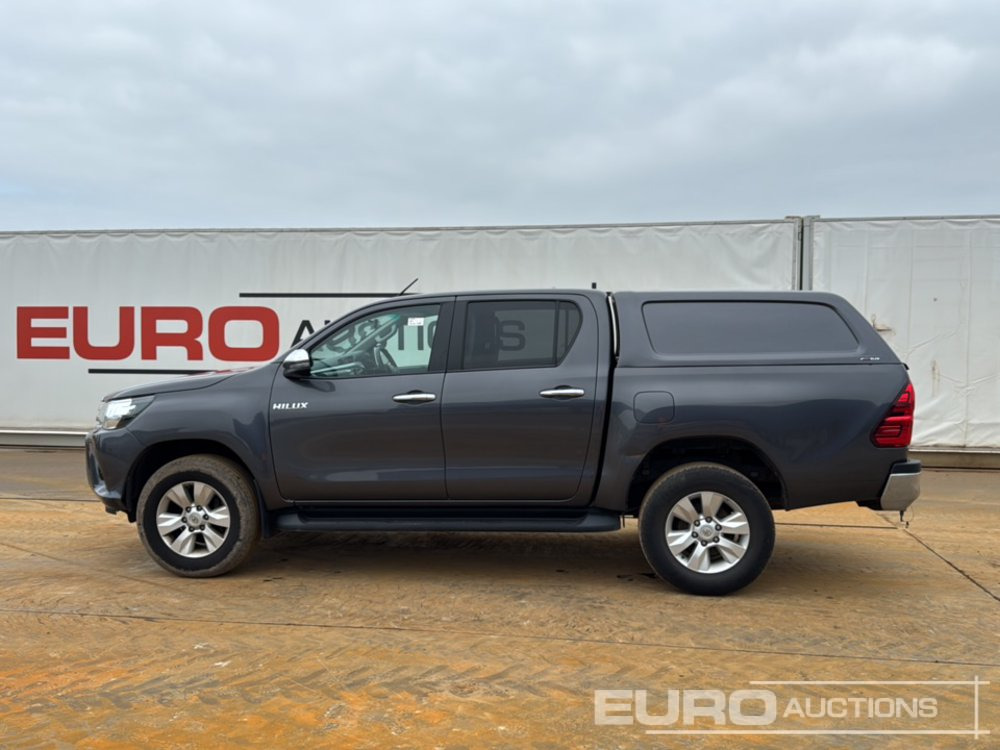 2020 Toyota Hilux - Pick-up: foto 2 2020 Toyota Hilux - Pick-up: foto 2