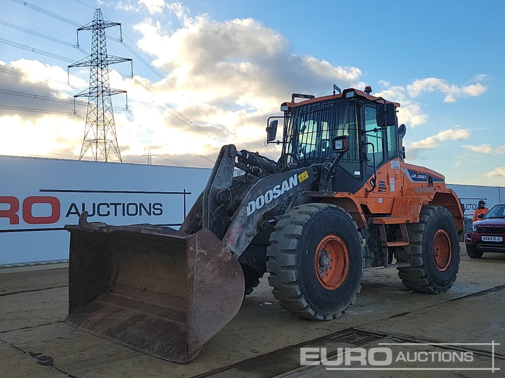 2021 Doosan DL250-5 - Cargadora de ruedas: foto 1 2021 Doosan DL250-5 - Cargadora de ruedas: foto 1