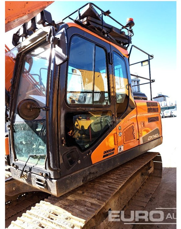 2021 Doosan DX140LC-5 - Excavadora de cadenas: foto 1 2021 Doosan DX140LC-5 - Excavadora de cadenas: foto 1