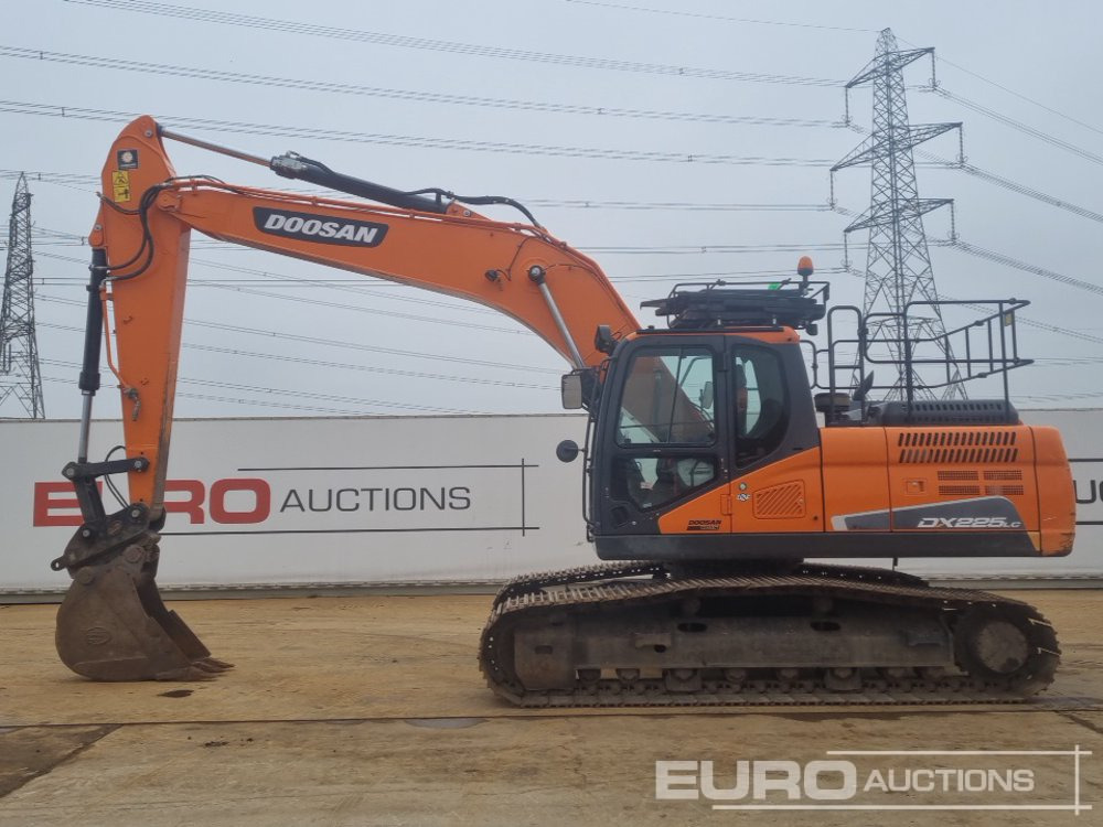 2021 Doosan DX225LC-5 - Excavadora de cadenas: foto 2 2021 Doosan DX225LC-5 - Excavadora de cadenas: foto 2