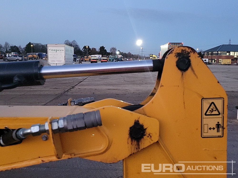 Miniexcavadora 2021 JCB 16C-1 T3: foto 19