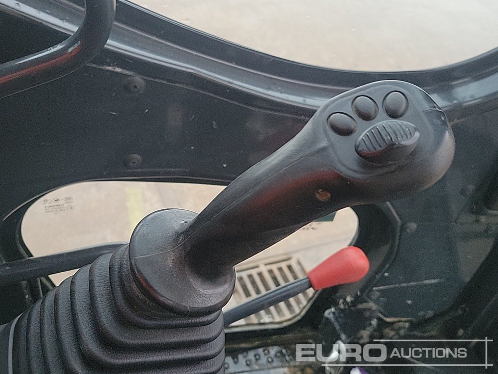 Excavadora de cadenas 2021 Komatsu PC138US-11: foto 48