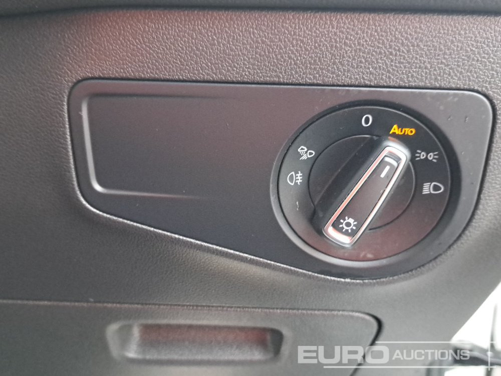 SUV/ Todoterreno 2023 Volkswagen Tiguan R-Line: foto 36