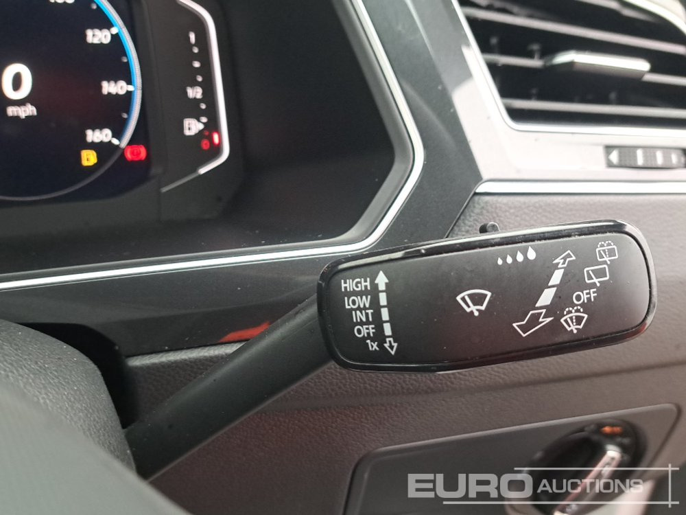 SUV/ Todoterreno 2023 Volkswagen Tiguan R-Line: foto 35