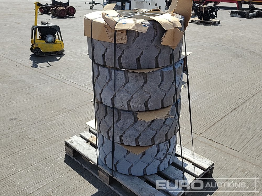 28x12x22 Tyre & Rim (4 of) - Neumático: foto 5 28x12x22 Tyre & Rim (4 of) - Neumático: foto 5