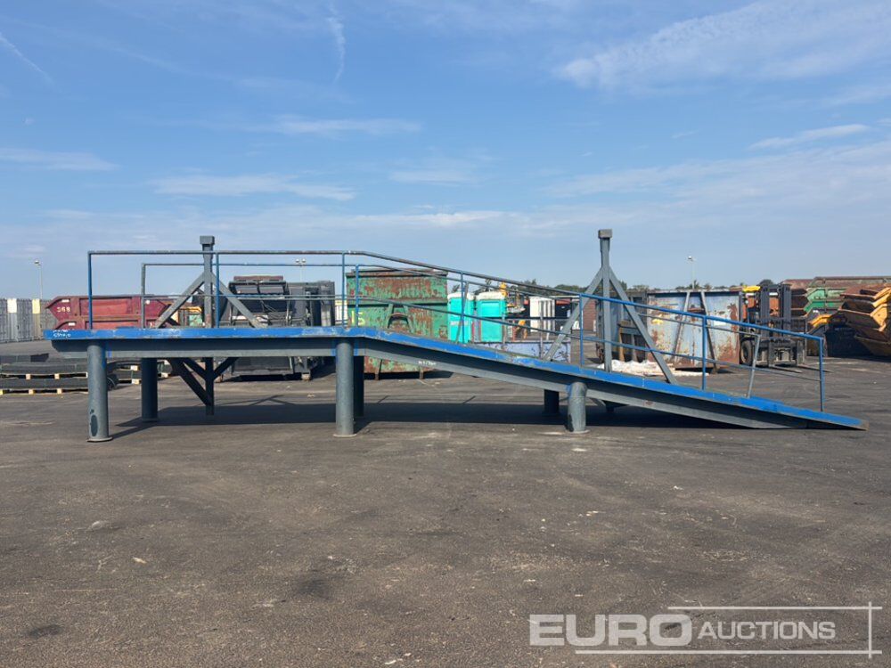 30' x 8' Loading Ramp - Rampa de carga: foto 2 30' x 8' Loading Ramp - Rampa de carga: foto 2