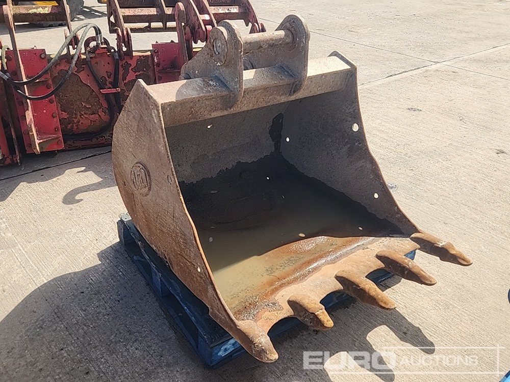 48" Digging Bucket 65mm Pin to suit 13 Ton Excavator - Cazo: foto 1 48" Digging Bucket 65mm Pin to suit 13 Ton Excavator - Cazo: foto 1