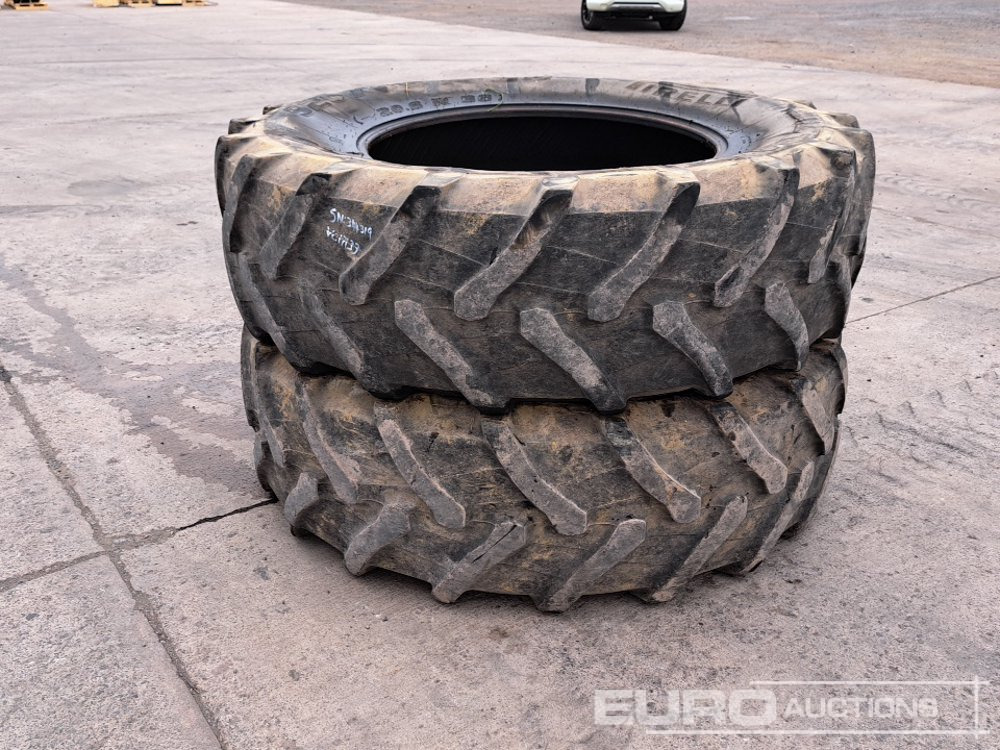 520/85 R38 Tractor Tyres (2 of) - Neumático: foto 1 520/85 R38 Tractor Tyres (2 of) - Neumático: foto 1