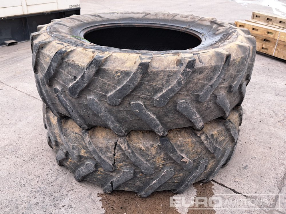520/85 R38 Tractor Tyres (2 of) - Neumático: foto 4 520/85 R38 Tractor Tyres (2 of) - Neumático: foto 4