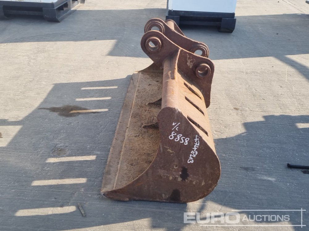 72" Ditching Bucket 65mm Pin to suit 13 Ton Excavator - Cazo: foto 2 72" Ditching Bucket 65mm Pin to suit 13 Ton Excavator - Cazo: foto 2