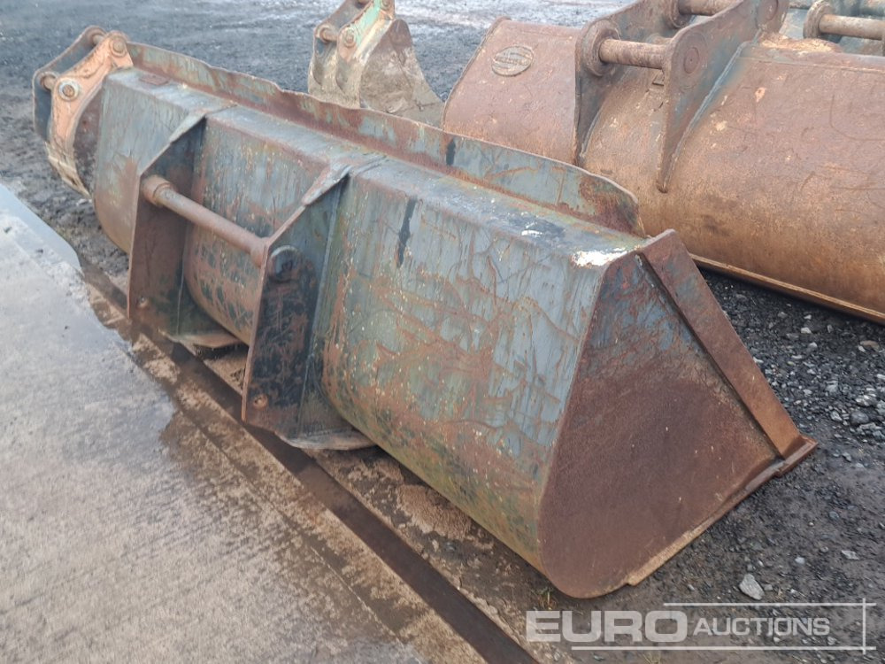 96" Front Loader Bucket to suit Manitou Telehandler - Cazo: foto 3 96" Front Loader Bucket to suit Manitou Telehandler - Cazo: foto 3