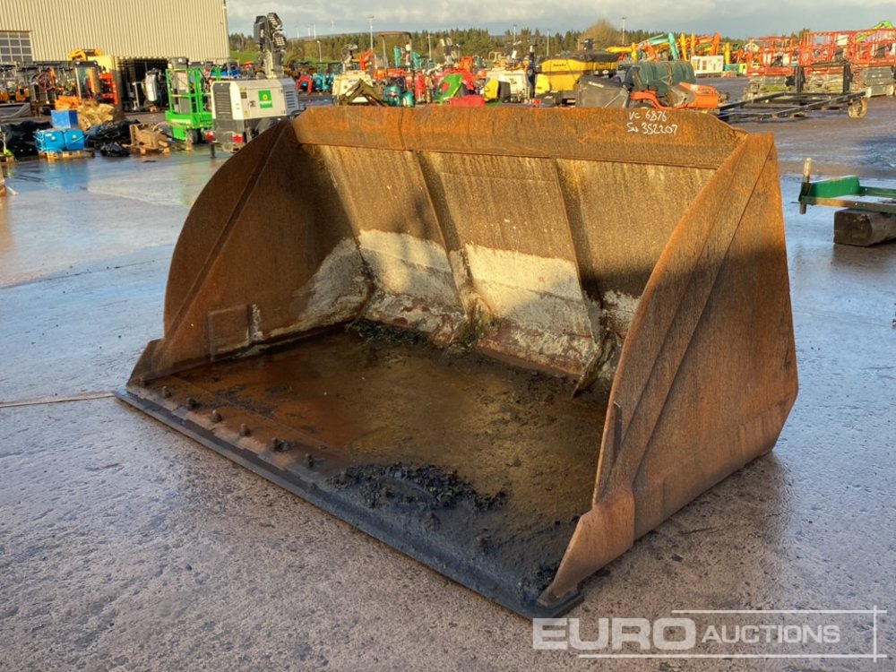 96" Grain Bucket to suit Manitou Telehandler - Cazo: foto 1 96" Grain Bucket to suit Manitou Telehandler - Cazo: foto 1