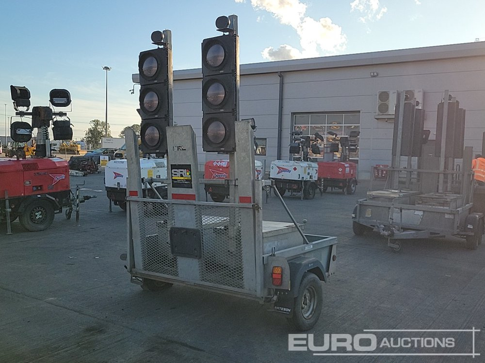 Bateson Single Axle Trafic Light System Trailer, Ramp - Remolque porta maquinaria: foto 5 Bateson Single Axle Trafic Light System Trailer, Ramp - Remolque porta maquinaria: foto 5