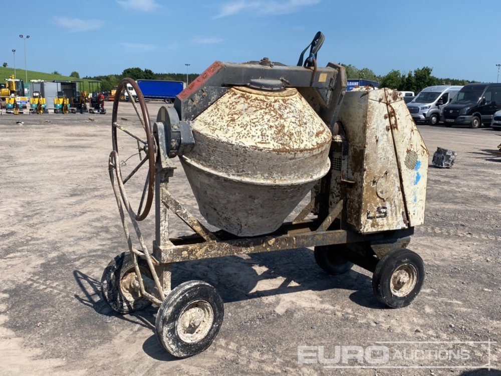 Benford Diesel Cement Mixer, Electric Start, Hatz Engine - Hormigonera: foto 1 Benford Diesel Cement Mixer, Electric Start, Hatz Engine - Hormigonera: foto 1