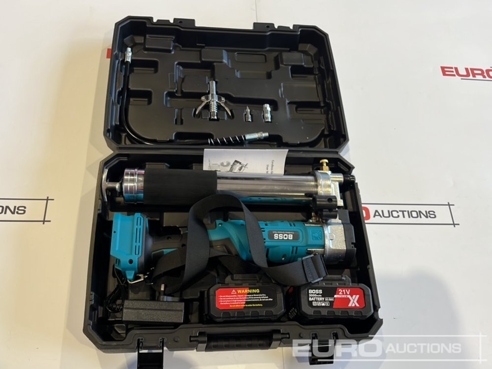 Boss 21 Volt Lithium Battery Cordless Grease Gun, 2 Batteries, Charger, Case, Shoulder Strap, Extension Pieces and Fittings - Equipo de construcción: foto 2 Boss 21 Volt Lithium Battery Cordless Grease Gun, 2 Batteries, Charger, Case, Shoulder Strap, Extension Pieces and Fittings - Equipo de construcción: foto 2