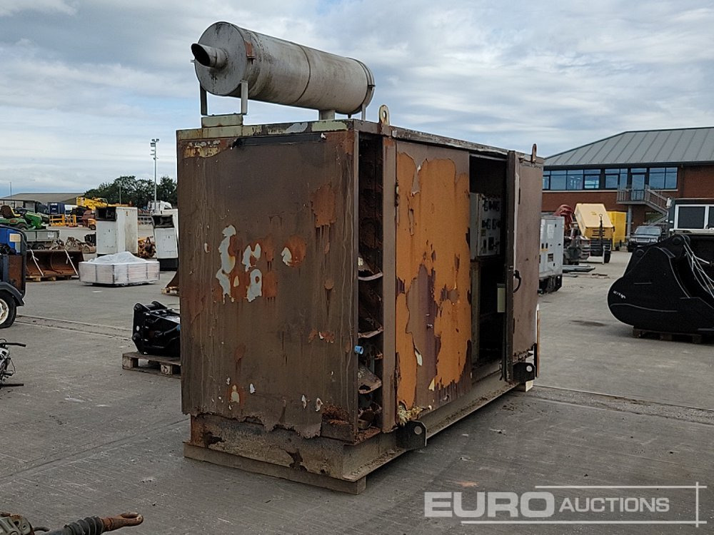 Broadcrown 129kVA Generator, Cummins Engine - Generador industriale: foto 1 Broadcrown 129kVA Generator, Cummins Engine - Generador industriale: foto 1