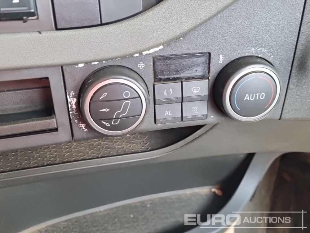Cabeza tractora 2016 Volvo FH: foto 30