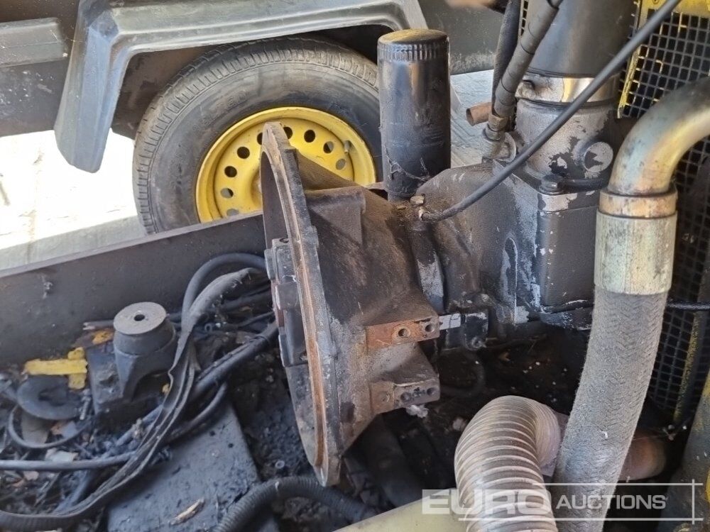 Compresor de aire Comp Air Compressor (Engine Missing), Atlas Copco Single Axle Compressor (Engine Missing), Comp Air Single Axle Compressor (Engine Missing): foto 21 Compresor de aire Comp Air Compressor (Engine Missing), Atlas Copco Single Axle Compressor (Engine Missing), Comp Air Single Axle Compressor (Engine Missing): foto 21