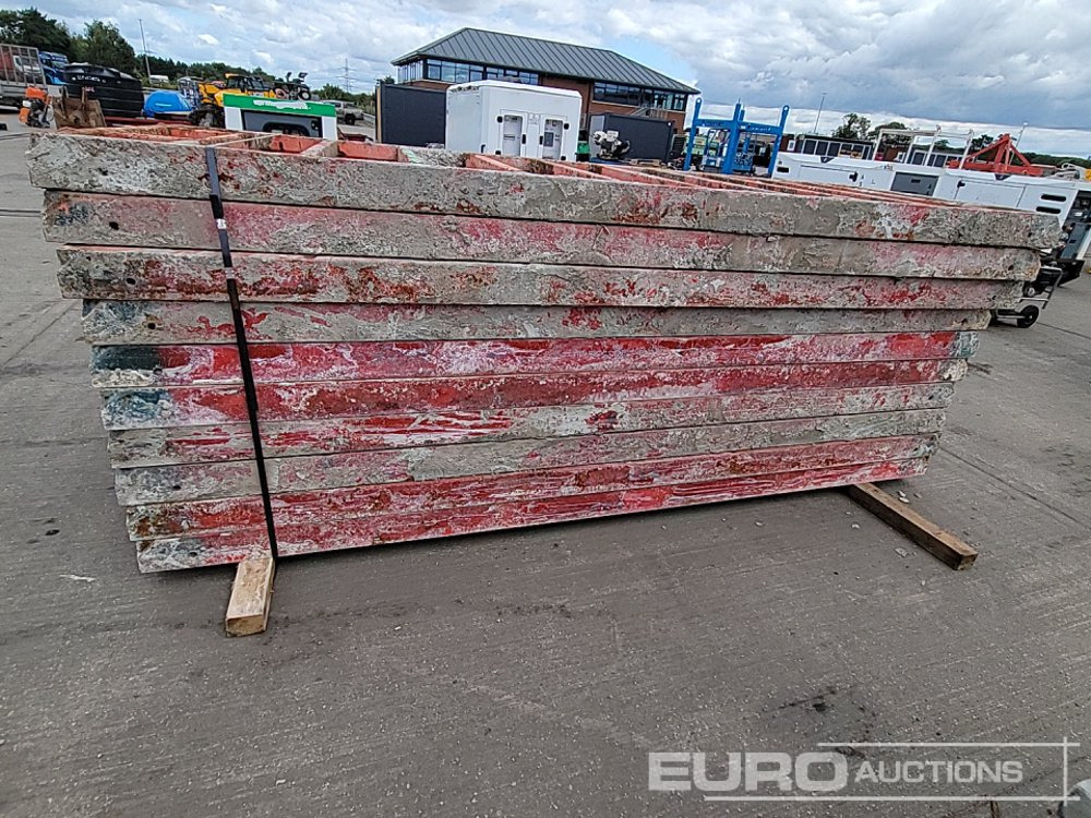 Concrete Formwork, 3.3m x 1.2m Panel (10 of) - Equipo de construcción: foto 3 Concrete Formwork, 3.3m x 1.2m Panel (10 of) - Equipo de construcción: foto 3