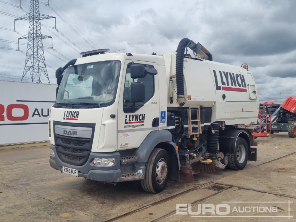 DAF LF220 - Barredora vial: foto 1 DAF LF220 - Barredora vial: foto 1
