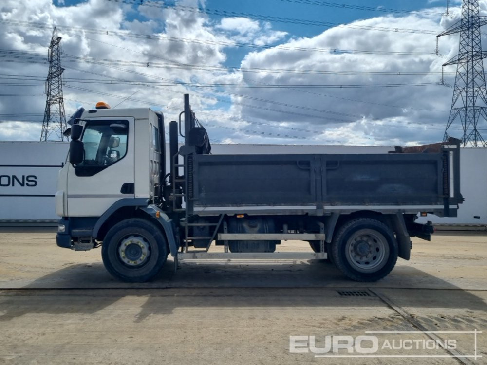 DAF LF55.220 - Camión volquete: foto 2 DAF LF55.220 - Camión volquete: foto 2
