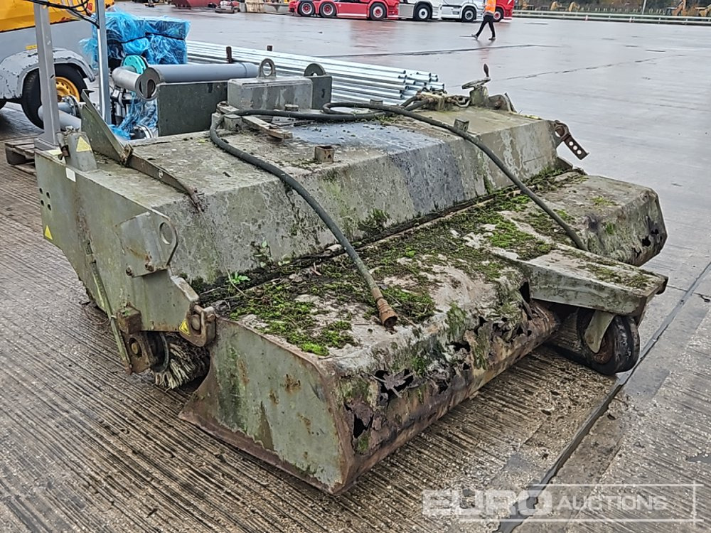 Equipo de manutención Hydraulic Sweeper Collector to suit Telehandler: foto 7