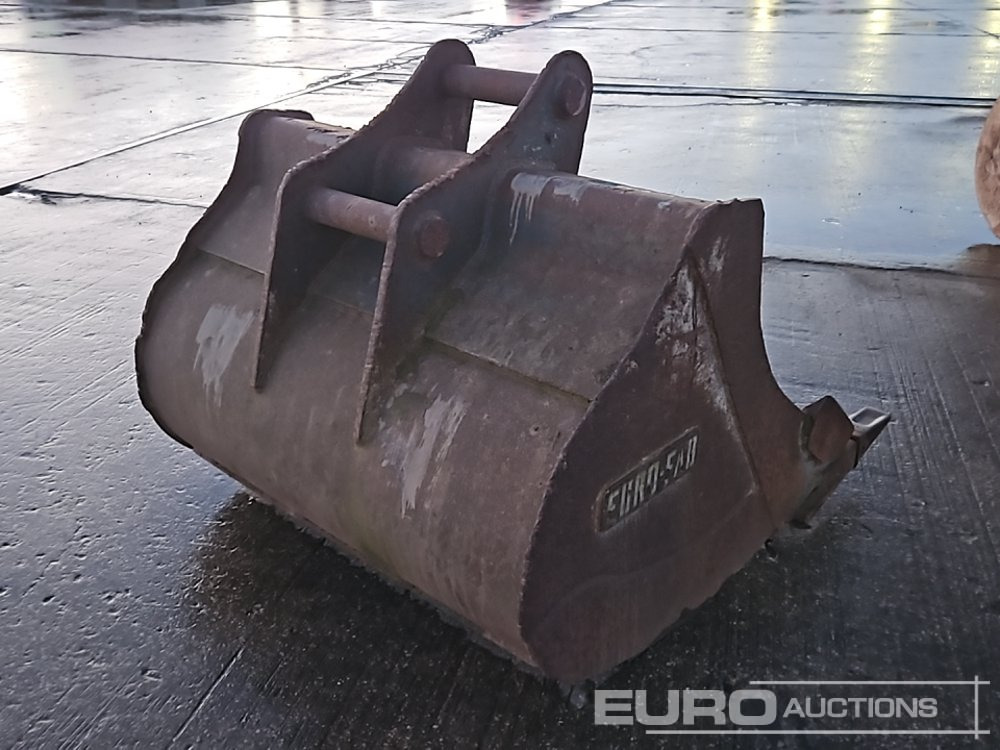 Euro Fab 54" Digging Bucket 65mm Pin to suit 13 Ton Excavator - Cazo: foto 5 Euro Fab 54" Digging Bucket 65mm Pin to suit 13 Ton Excavator - Cazo: foto 5