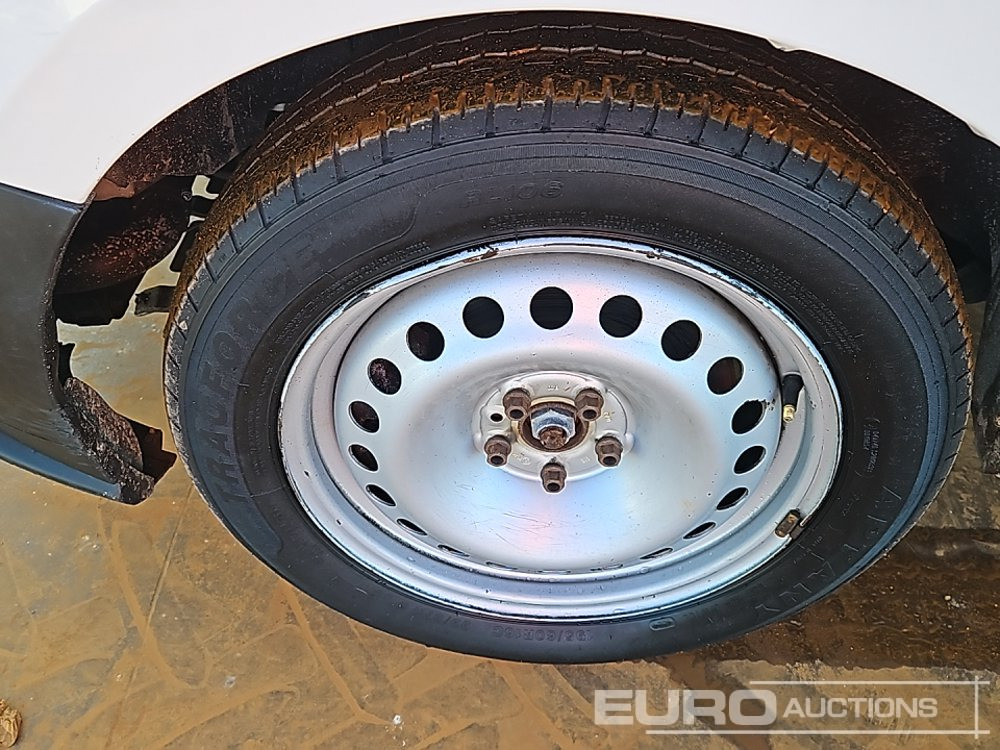 Caja abierta furgoneta Fiat Doblo: foto 9