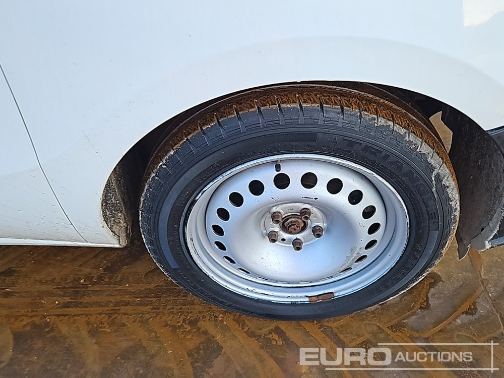 Caja abierta furgoneta Fiat Doblo: foto 12