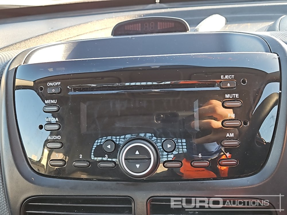 Caja abierta furgoneta Fiat Doblo: foto 29