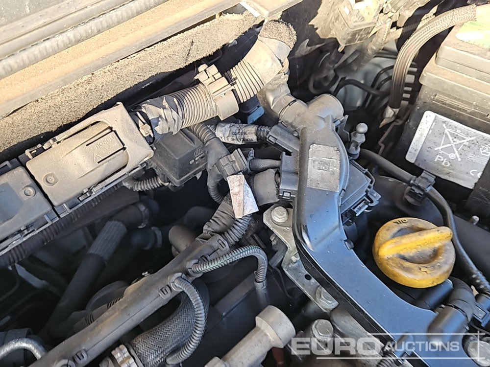 Caja abierta furgoneta Fiat Doblo: foto 34