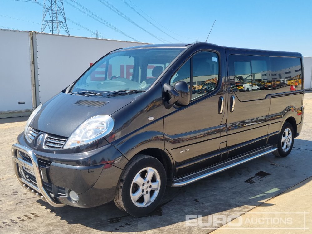 2010 Renault Trafic Sport - Furgoneta: foto 1 2010 Renault Trafic Sport - Furgoneta: foto 1