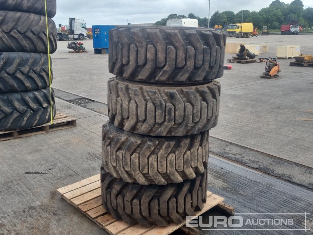 Galaxy R4 12-16.5 Tyre (4 of) - Neumático: foto 4 Galaxy R4 12-16.5 Tyre (4 of) - Neumático: foto 4