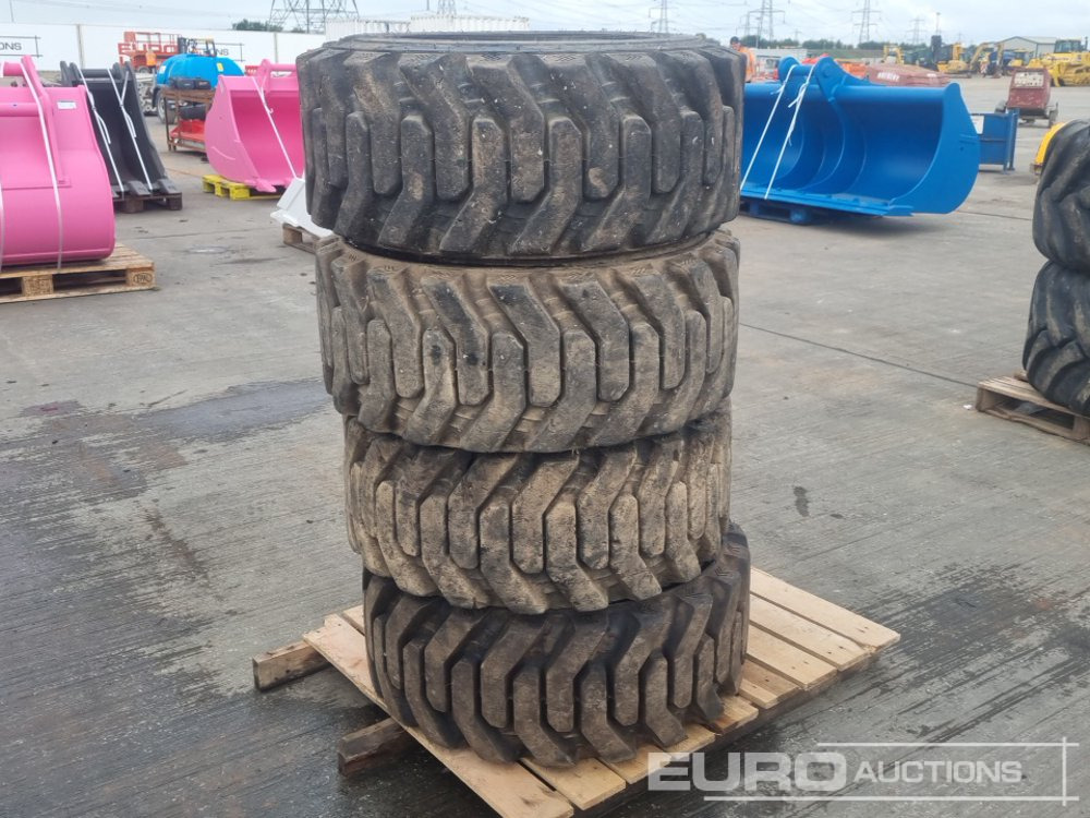 Galaxy R4 12-16.5 Tyre (4 of) - Neumático: foto 1 Galaxy R4 12-16.5 Tyre (4 of) - Neumático: foto 1