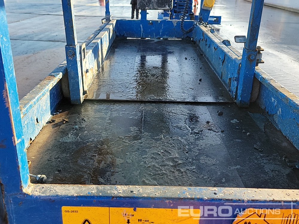 Plataforma de tijeras Genie GS2632: foto 23