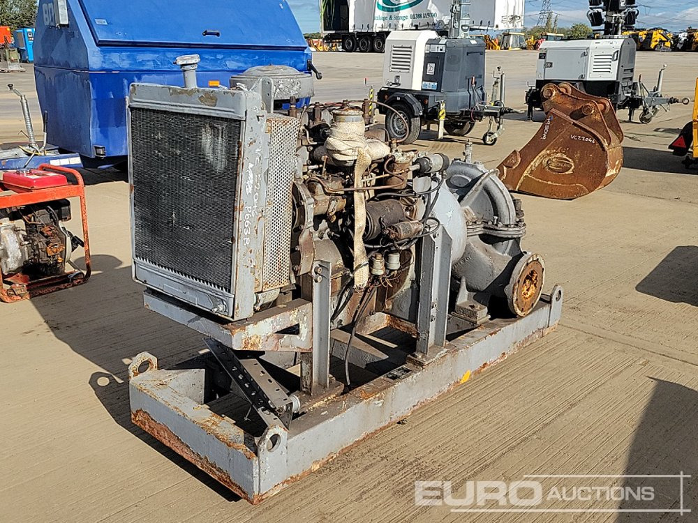 Hindle 4" Waterpump, 4 Cylinder Engine - Bomba de agua: foto 1 Hindle 4" Waterpump, 4 Cylinder Engine - Bomba de agua: foto 1