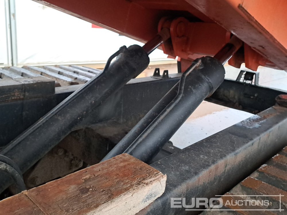 Dúmper de cadenas Hitachi CG110D-SC: foto 19 Dúmper de cadenas Hitachi CG110D-SC: foto 19