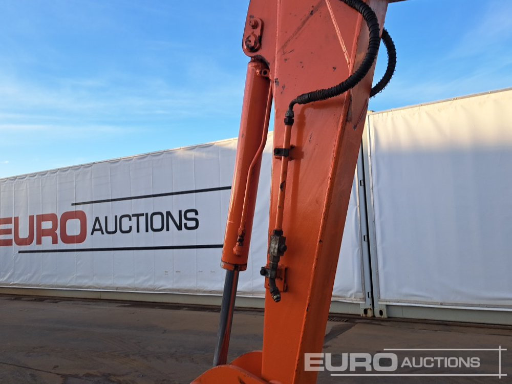 Miniexcavadora Hitachi ZX55UR: foto 23