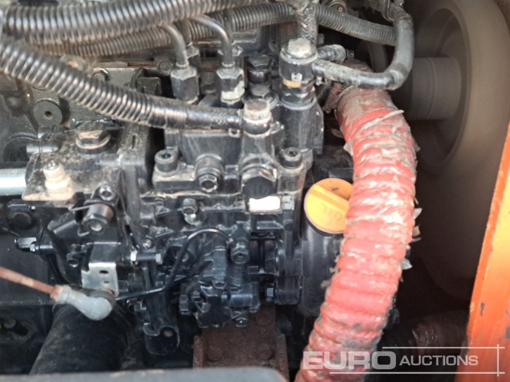 Miniexcavadora Hitachi ZX55UR: foto 40