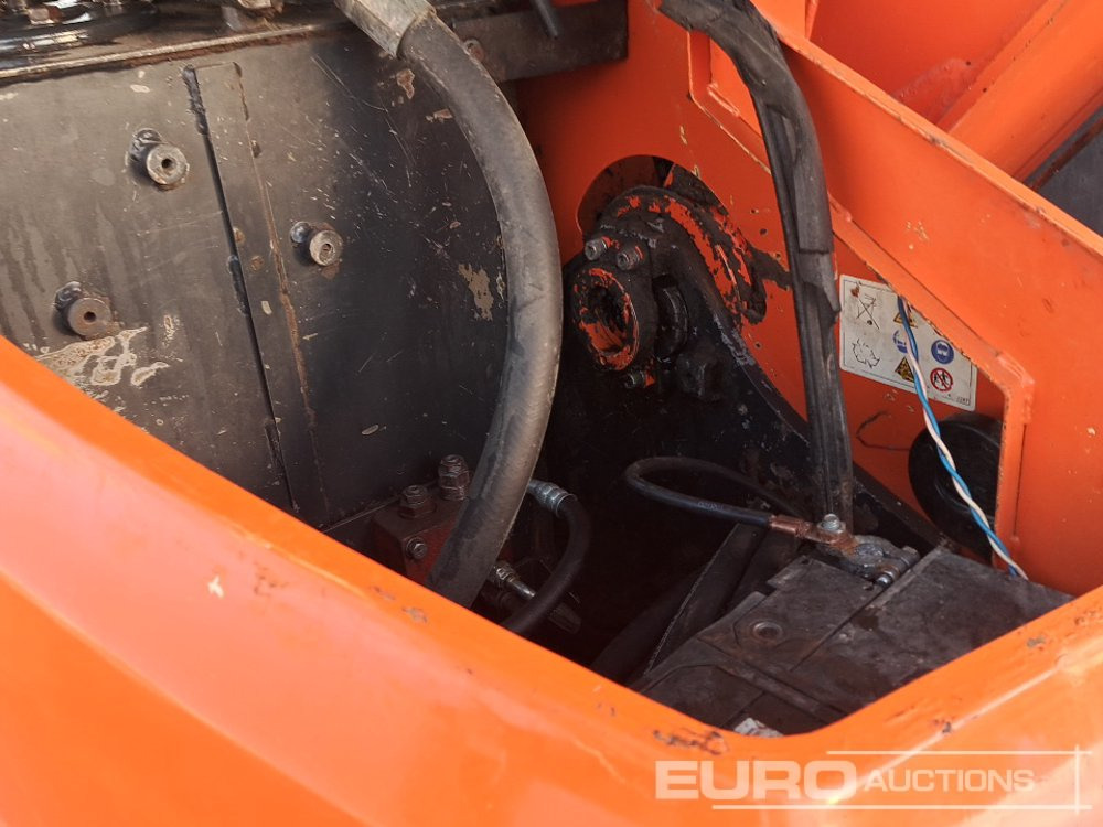 Miniexcavadora Hitachi ZX55UR: foto 44