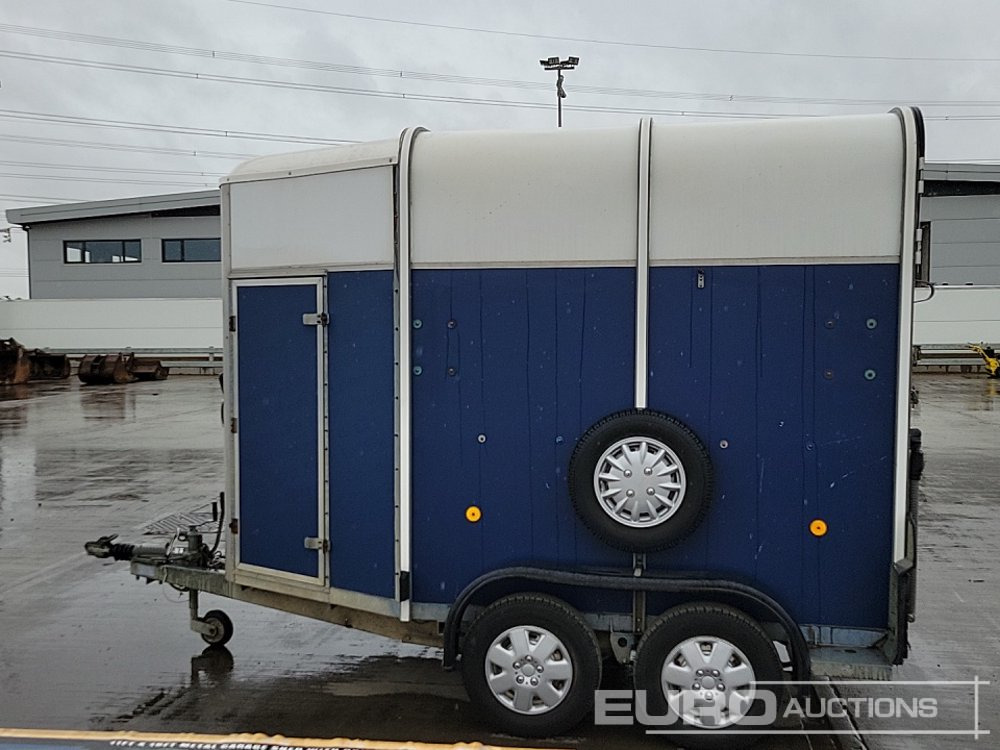 Ifor Williams 2.34 TON - Remolque porta maquinaria: foto 2 Ifor Williams 2.34 TON - Remolque porta maquinaria: foto 2