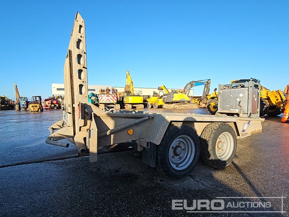 Ifor Williams 2HB GH054BT - Remolque porta maquinaria: foto 1 Ifor Williams 2HB GH054BT - Remolque porta maquinaria: foto 1