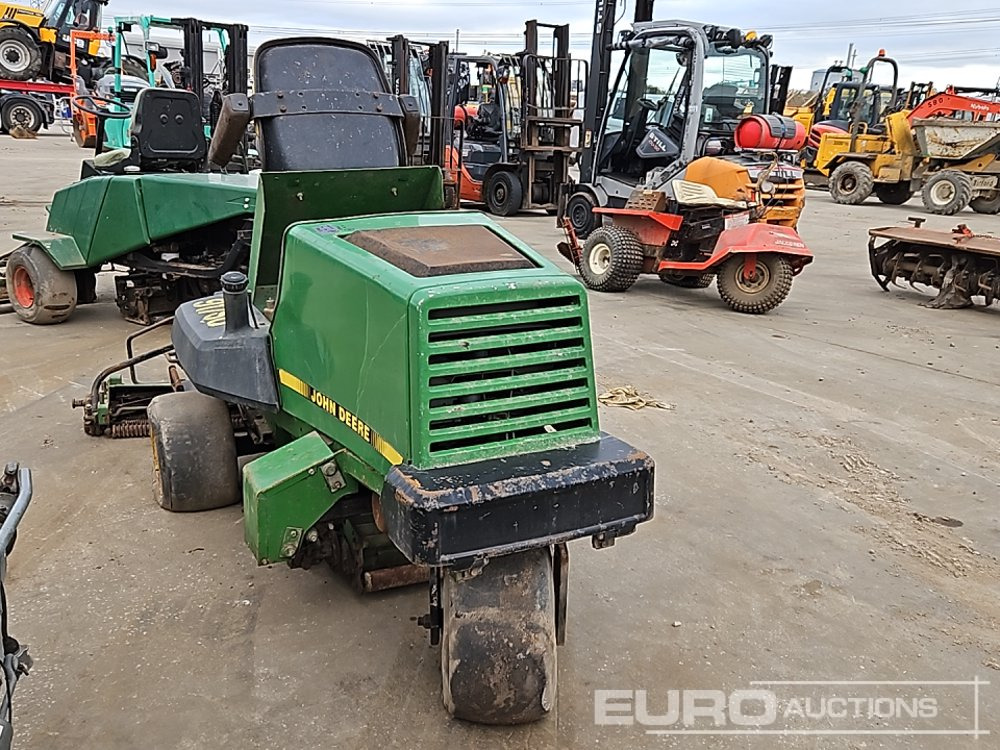 John Deere 2243 - Cortacésped: foto 4 John Deere 2243 - Cortacésped: foto 4