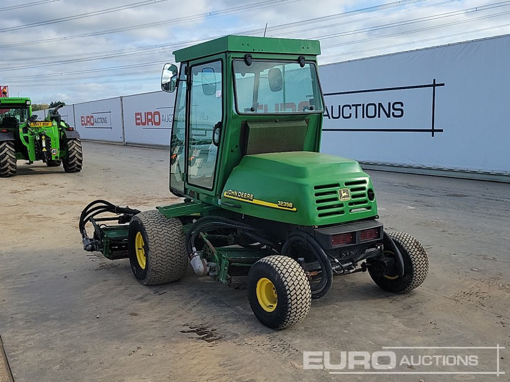 John Deere 3235B - Cortacésped: foto 3 John Deere 3235B - Cortacésped: foto 3