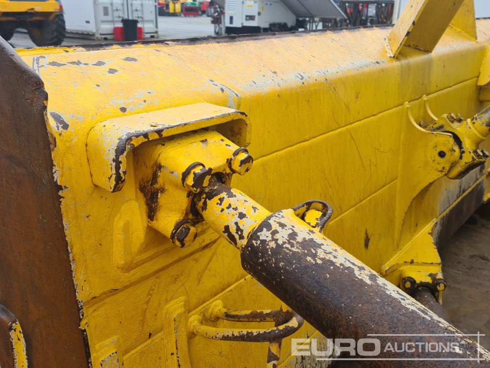 Bulldozer Komatsu D65PX-15: foto 19