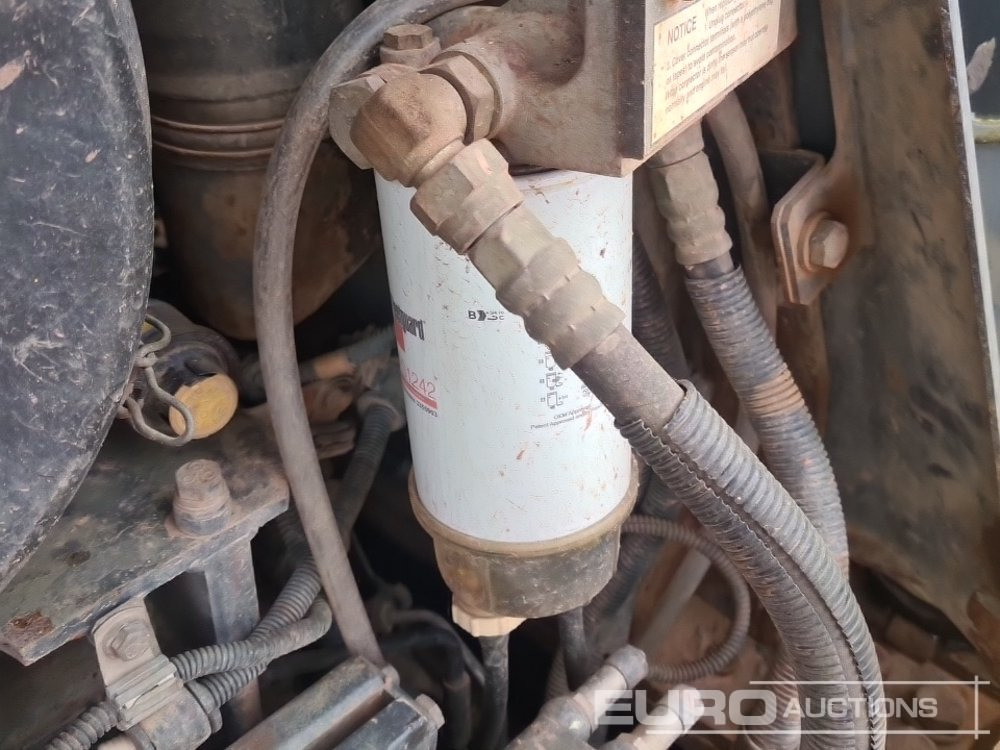 Bulldozer Komatsu D65PX-15: foto 30