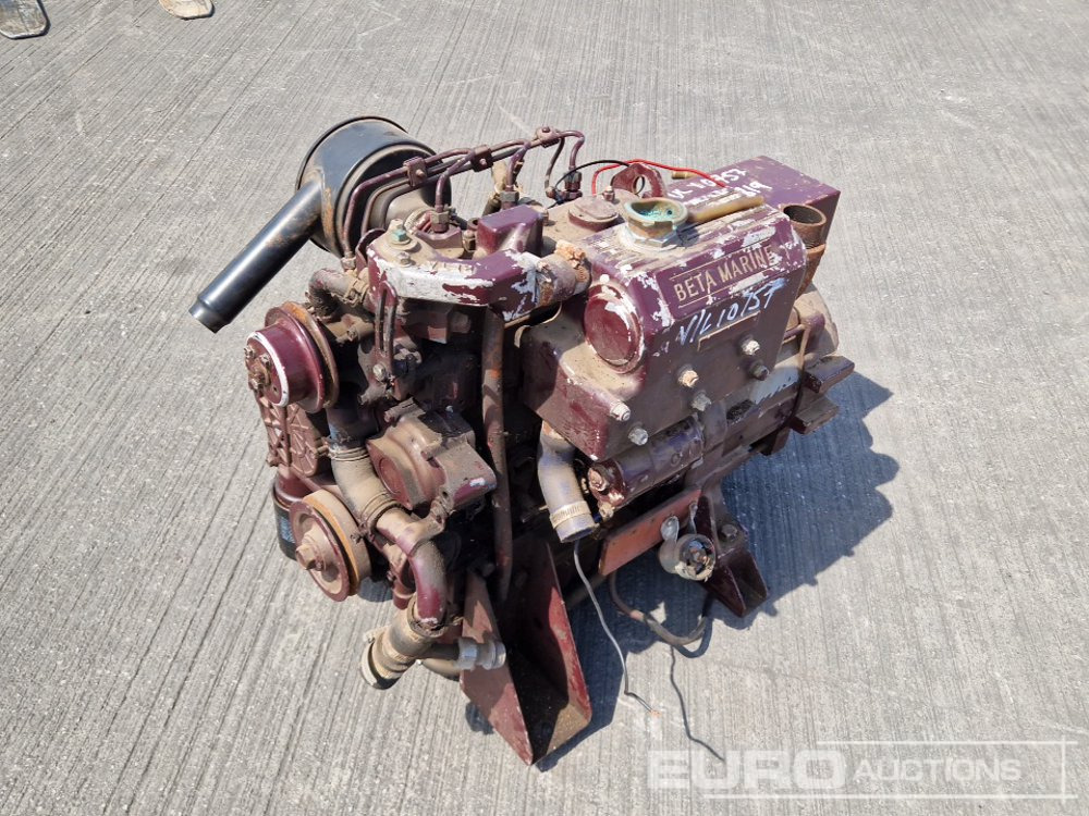 Kubota 3 Cylinder Engine - Motor: foto 1 Kubota 3 Cylinder Engine - Motor: foto 1